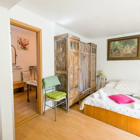 Beautiful Rustical Ana In The Heart Of Apartman Rovinj