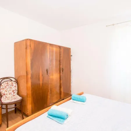 Beautiful Rustical Ana In The Heart Of Apartment Rovinj